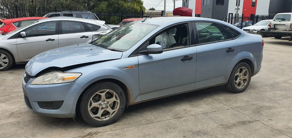 Car Wrecking - Ford Mondeo 2008 BLUE Auto Petrol