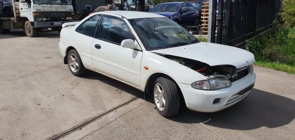Car Wrecking - Mitsubishi Lancer 1994 White Auto Petrol