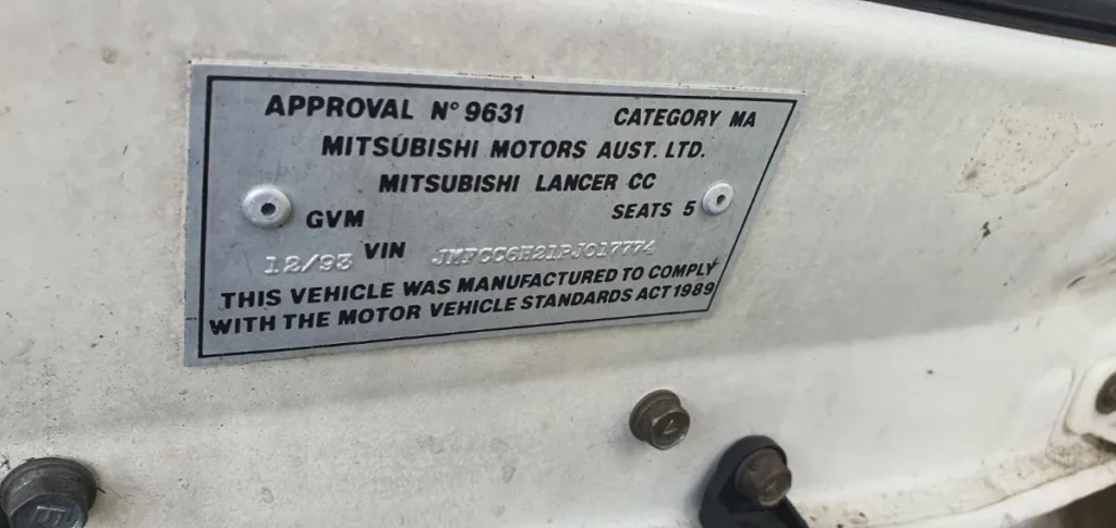 Car Wrecking - Mitsubishi Lancer 1994 White Auto Petrol