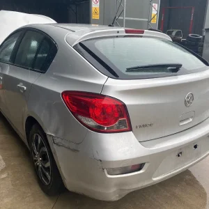 Car Wrecking - Holden Cruze 2012 Silver Auto Petrol