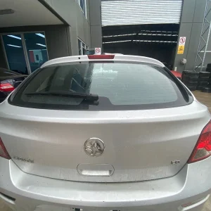 Car Wrecking - Holden Cruze 2012 Silver Auto Petrol