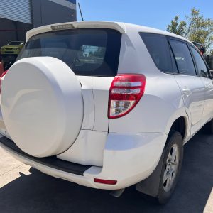 Car Wreckers - Toyota Rav5 2008