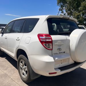 Car Wreckers - Toyota Rav5 2008