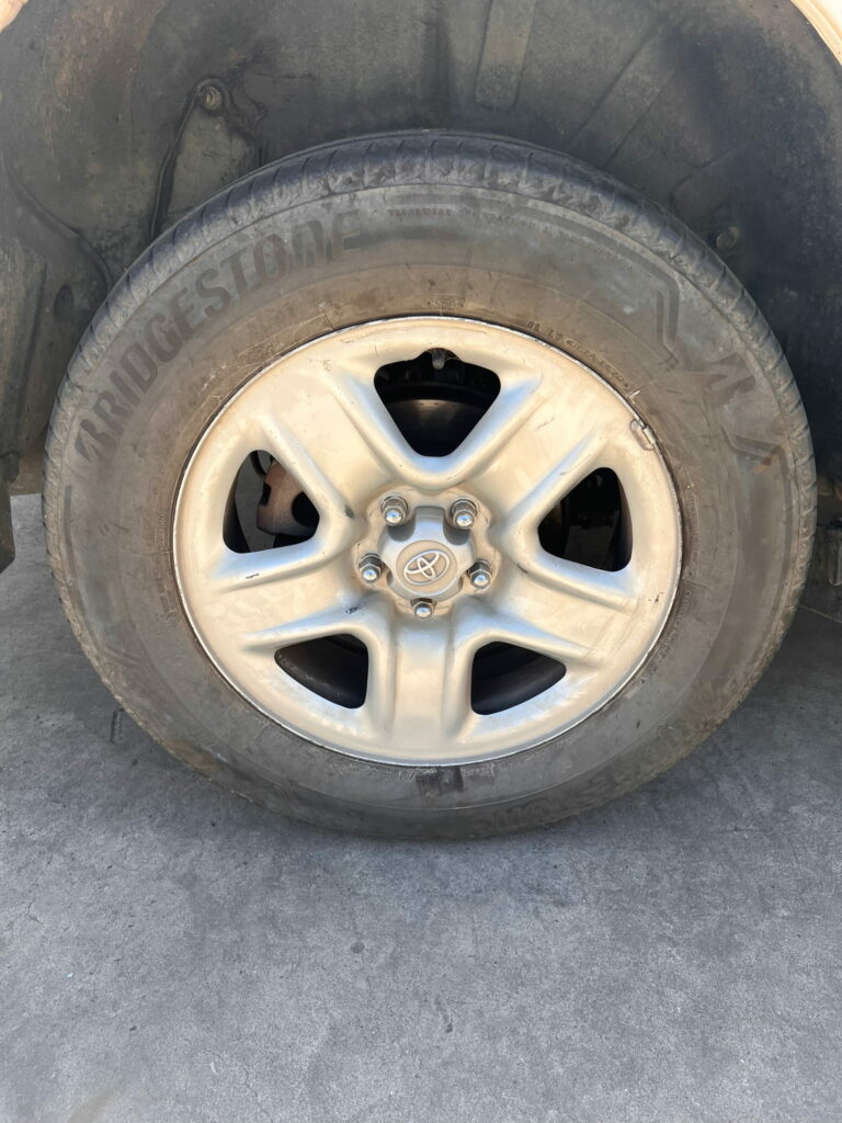 Car Wreckers - Toyota Rav5 2008