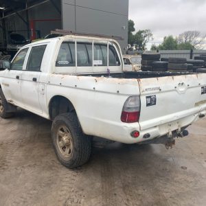 Car Wreckers - Mitsubishi Triton 2002