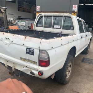 Car Wreckers - Mitsubishi Triton 2002