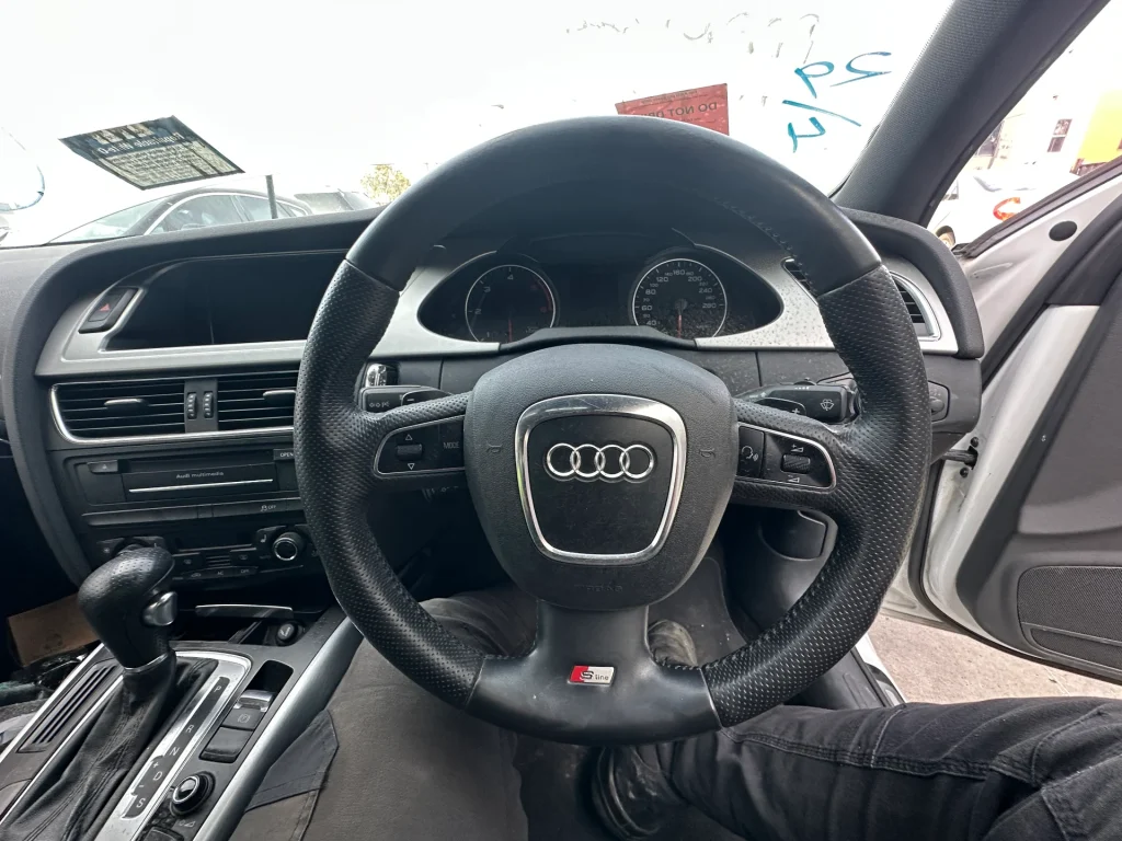 Audi A4 2011 White Auto Diesel