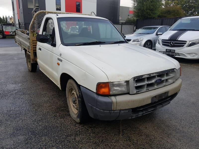 Car Wrecking Ford Courier 2002 3