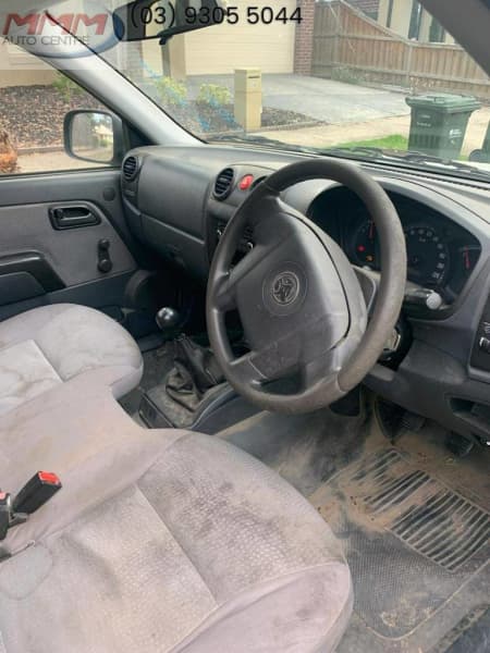 Car Wrecking Holden Rodeo