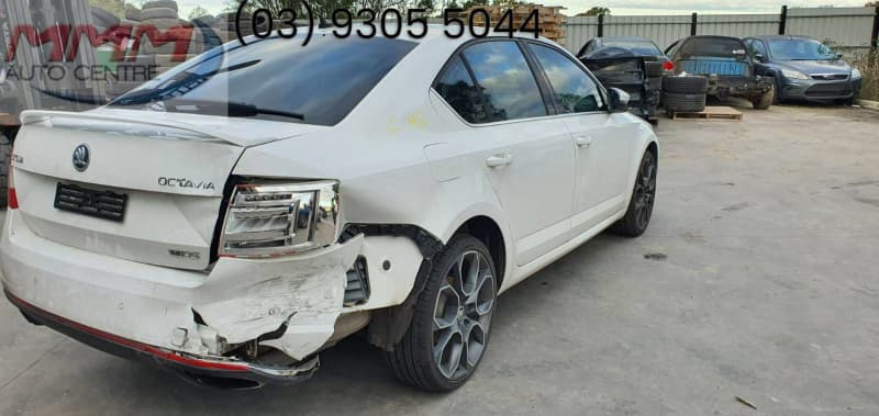 Car Wrecking Skoda Octavia