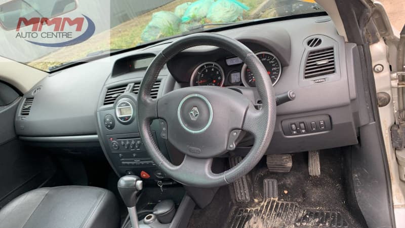 Car Wrecking Renault Megane