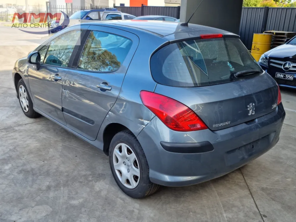 Car Wrecking Peugeot 308 2