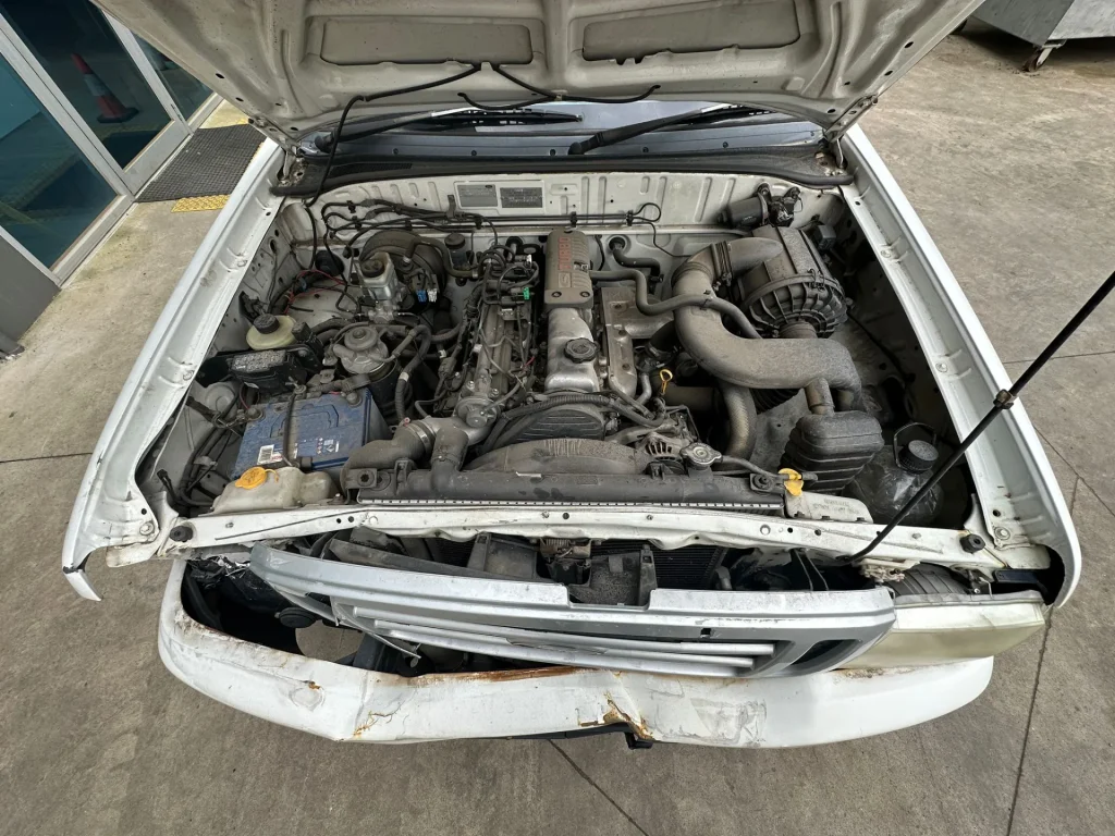 Ford Courier 2006 White Manual Diesel