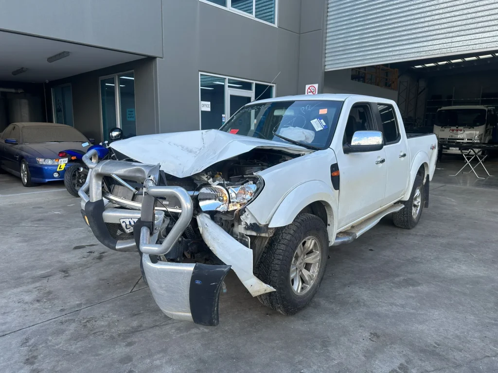 Ford Ranger 2011 White Manual Diesel