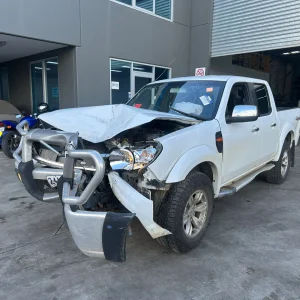 Ford Ranger 2011 White Manual Diesel