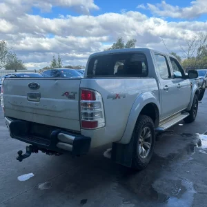 Ford Ranger 2011 White Manual Diesel
