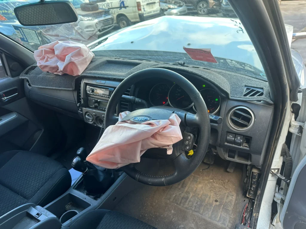 Ford Ranger 2011 White Manual Diesel