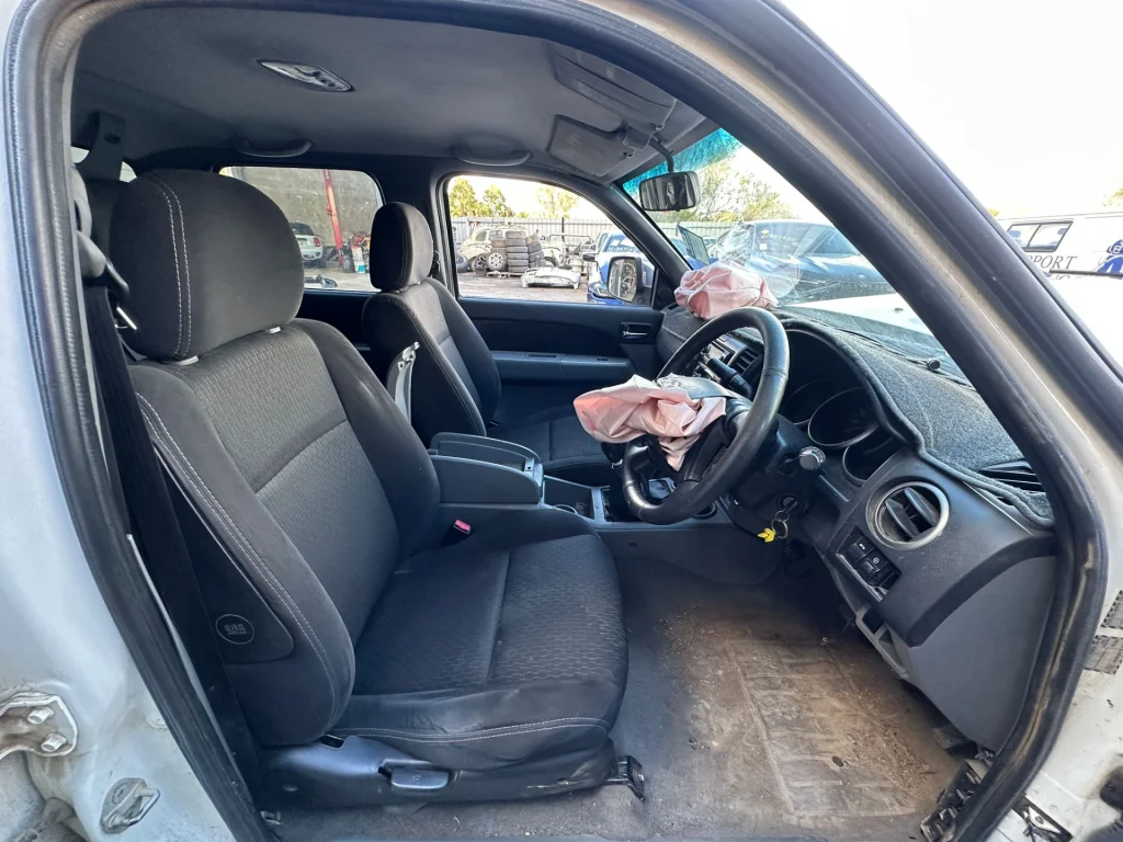 Ford Ranger 2011 White Manual Diesel