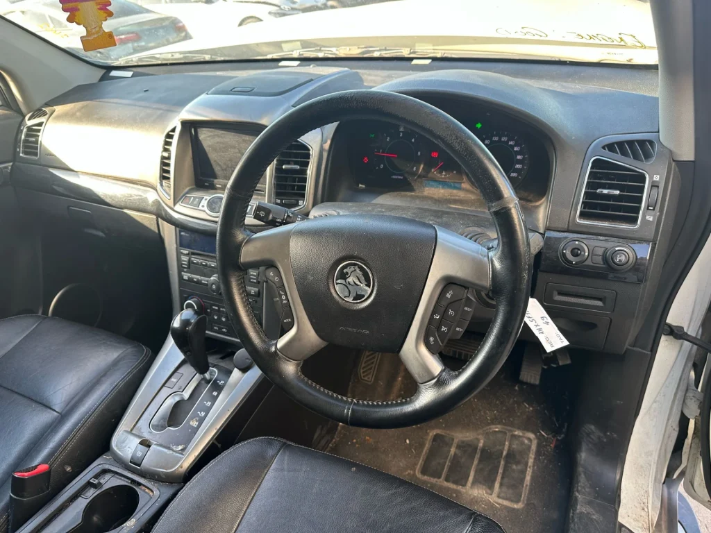 Holden Captiva 2011 White Auto Diesel