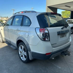 Holden Captiva 2011 White Auto Diesel