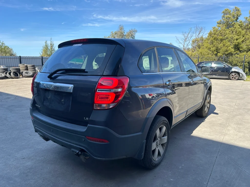 Holden Captiva 2014 Black Auto Petrol