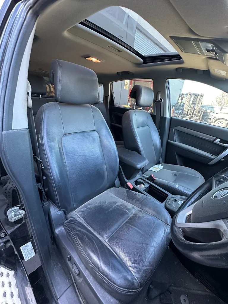 Holden Captiva 2016 Black Auto Petrol