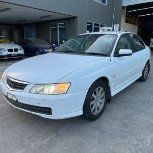 Holden Commodore 2003 White Auto Petrol