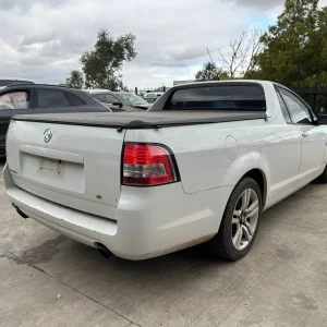 Holden Commodore 2013 White Auto Petrol