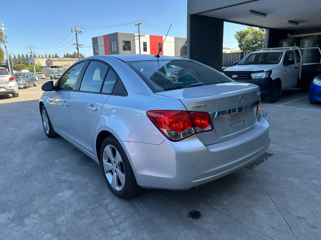 Holden Cruze 2012 Platinum Silver Auto Petrol