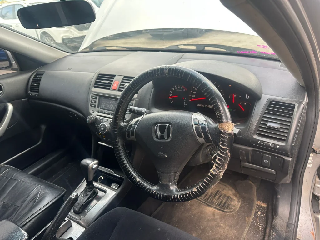 Honda Accord Euro 2004 Silver Auto Petrol