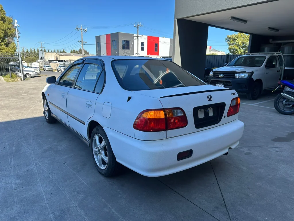 Honda Civic 1999 White Manual Petrol