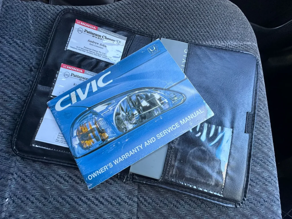 Honda Civic 1999 White Manual Petrol