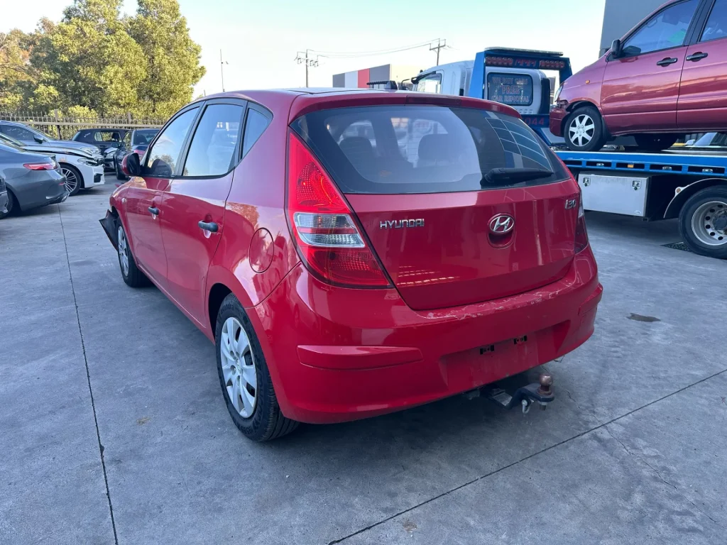 Hyundai I30 2011 Red Manual Petrol