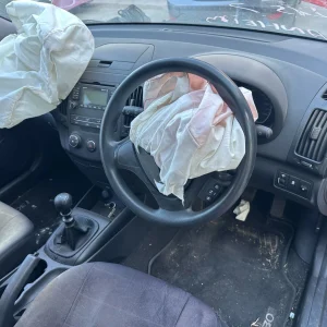 Hyundai I30 2011 Red Manual Petrol