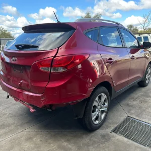 Hyundai ix35 2015 Red Auto Petrol