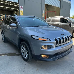 Jeep Cherokee 2014 Silver Auto Petrol