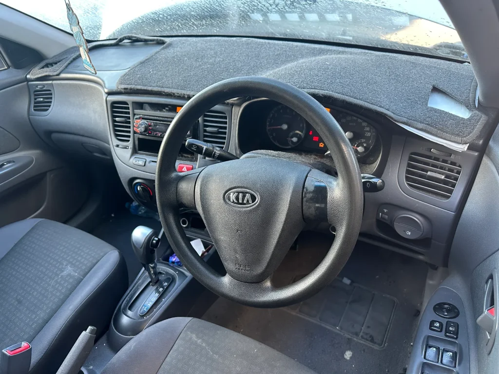 Kia Rio 2008 Silver Auto Petrol