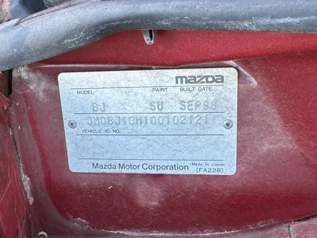 Mazda 323 1998 Auto Petrol