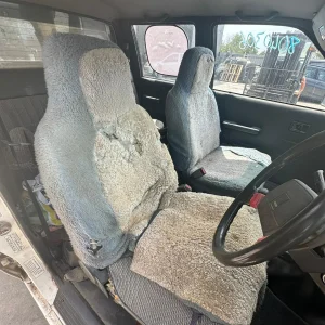 Mazda B2600 1993 White Manual Petrol