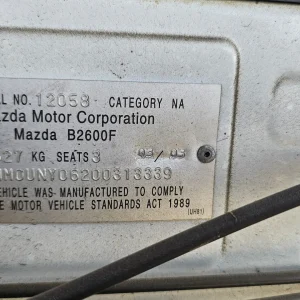 Mazda B2600 2003 White Manual Petrol