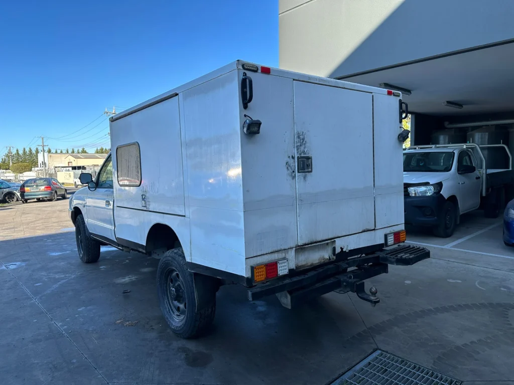 Mazda Bravo 2005 White Manual Diesel