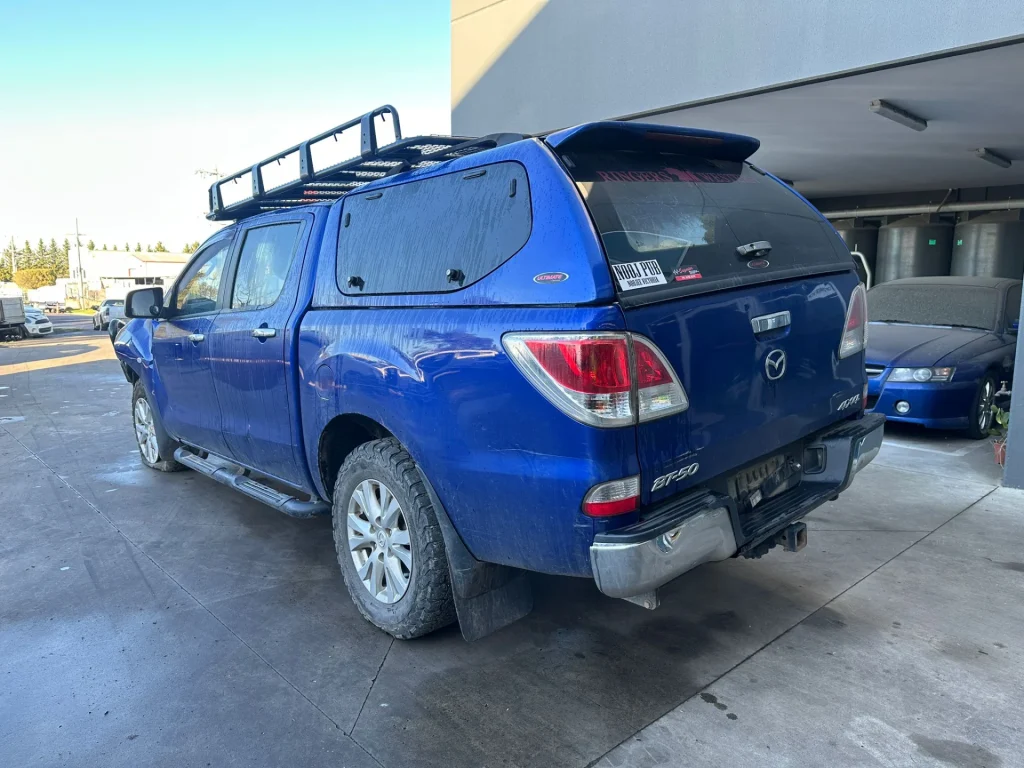 Mazda BT-50 2013 Blue Auto Diesel