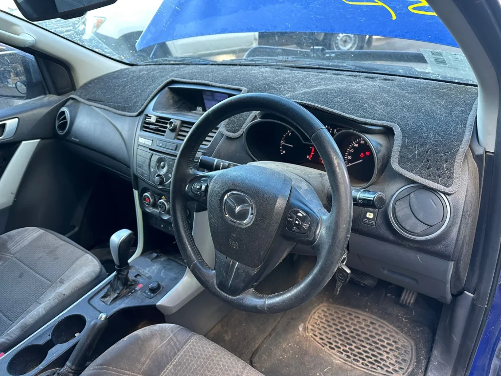 Mazda BT-50 2013 Blue Auto Diesel