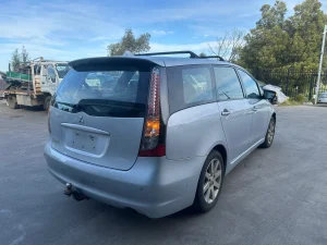 Mitsubishi Grandis 2005 Silver Auto Petrol