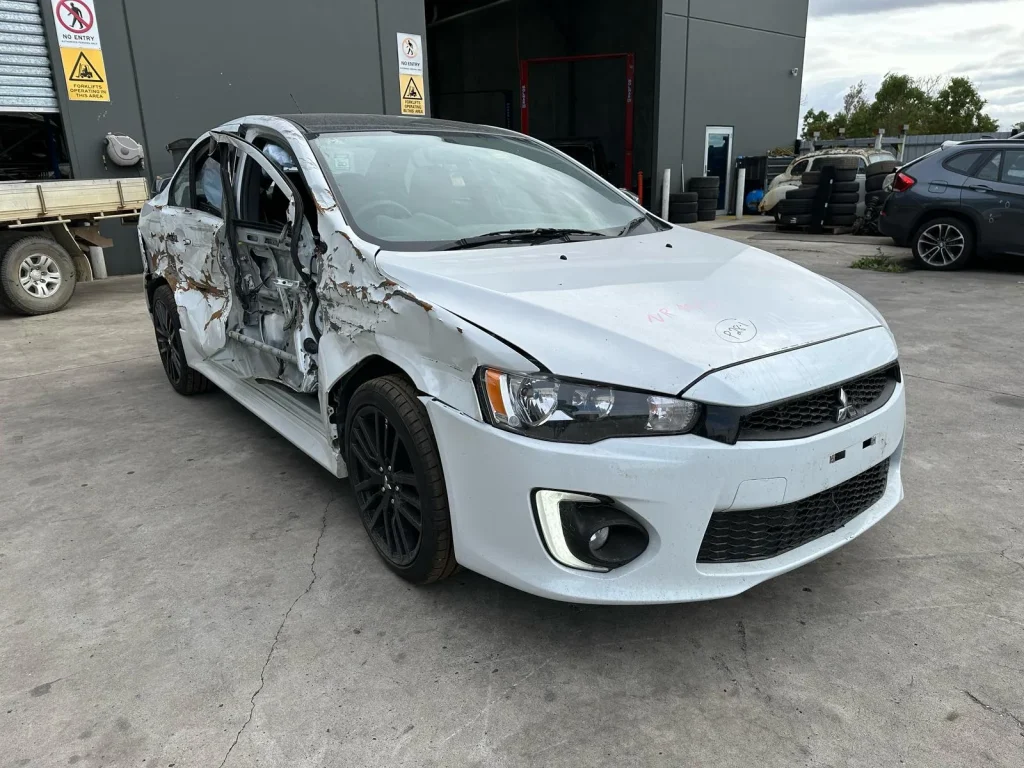 Mitsubishi Lancer 2017 White Auto Petrol