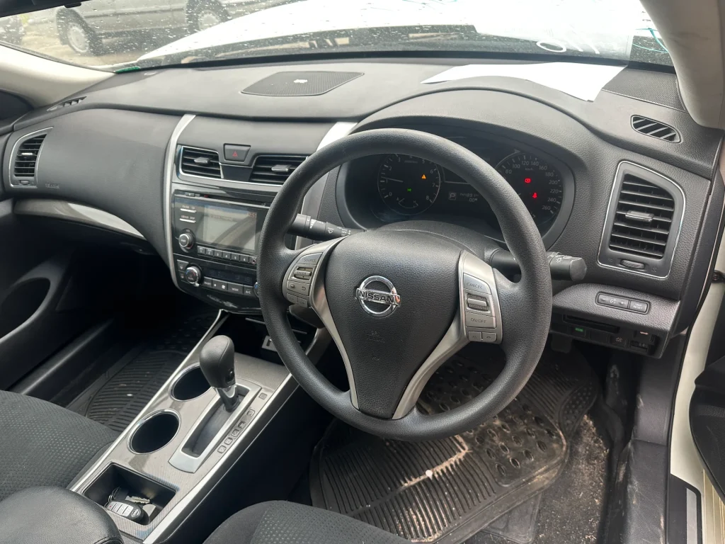 Nissan Altima 2013 White Auto Petrol