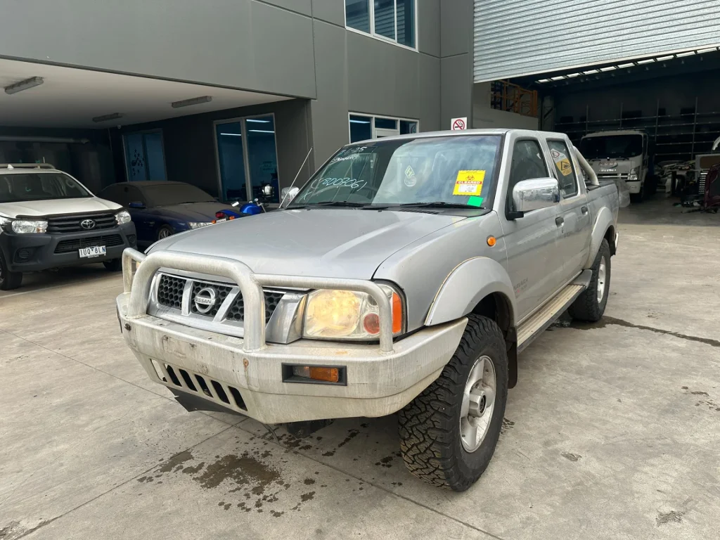 Nissan Navara 2005 Silver Manual Diesel