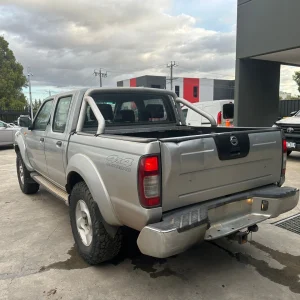 Nissan Navara 2005 Silver Manual Diesel