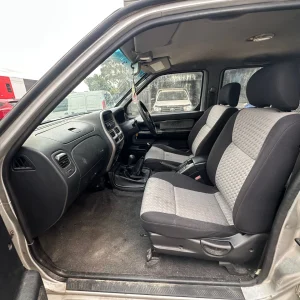 Nissan Navara 2005 Silver Manual Diesel