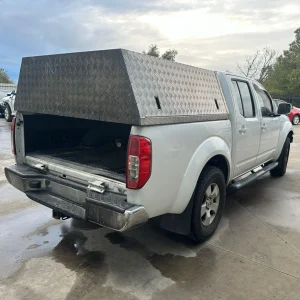 Nissan Navara 2009 White Auto Diesel